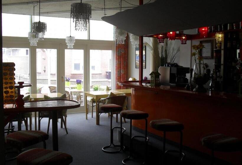 בית מלון כפרי Hoogland Zandvoort Aan Zee