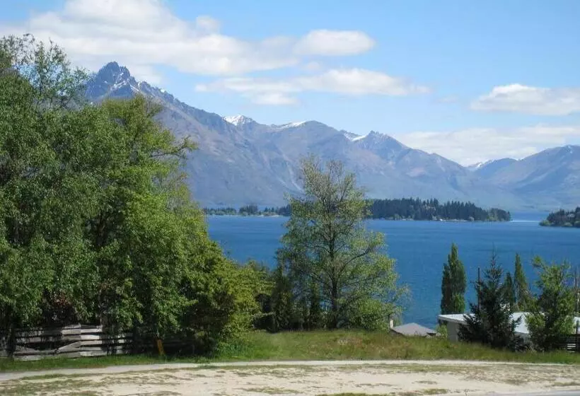호텔 Queenstown Gateway Apartments
