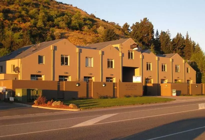 호텔 Queenstown Gateway Apartments