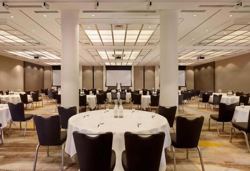 Sheraton Amsterdam Airport Hotel And Conference Center