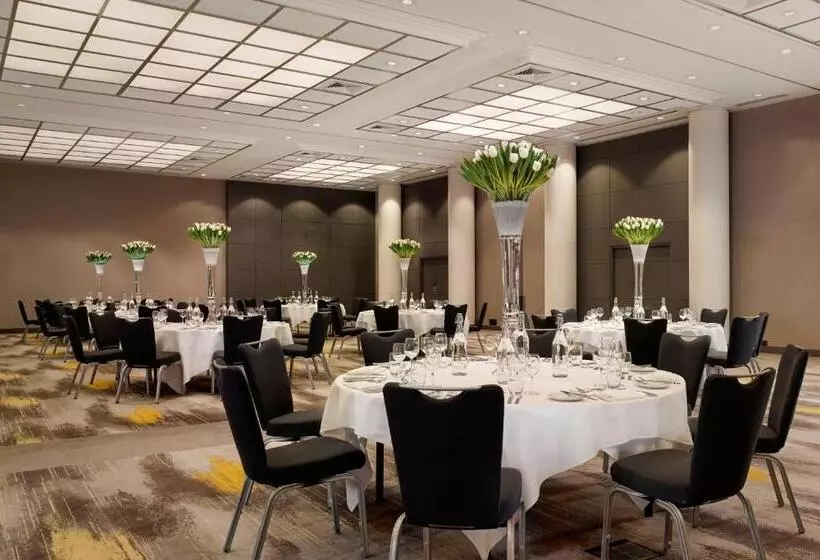 Sheraton Amsterdam Airport Hotel And Conference Center