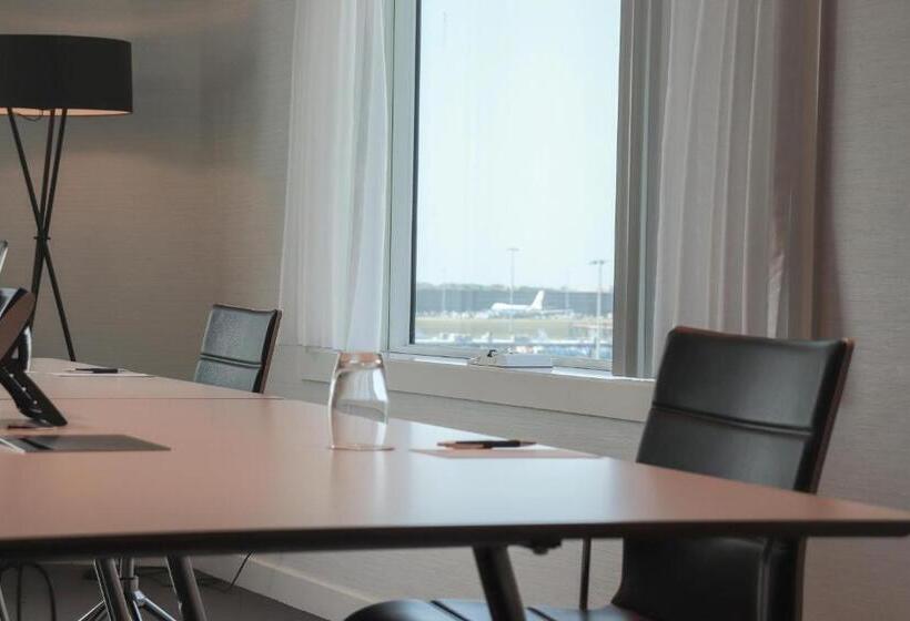 Sheraton Amsterdam Airport Hotel And Conference Center