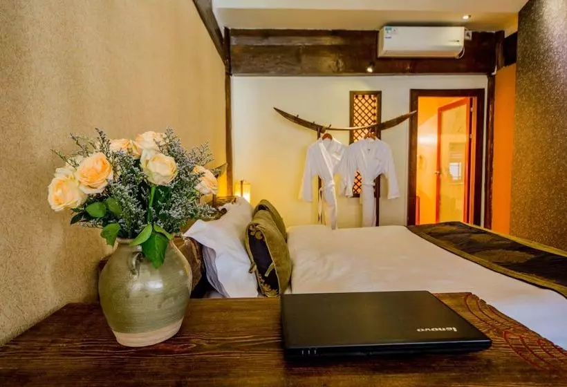 Retkeilymaja Lirenju Zhenpin Inn