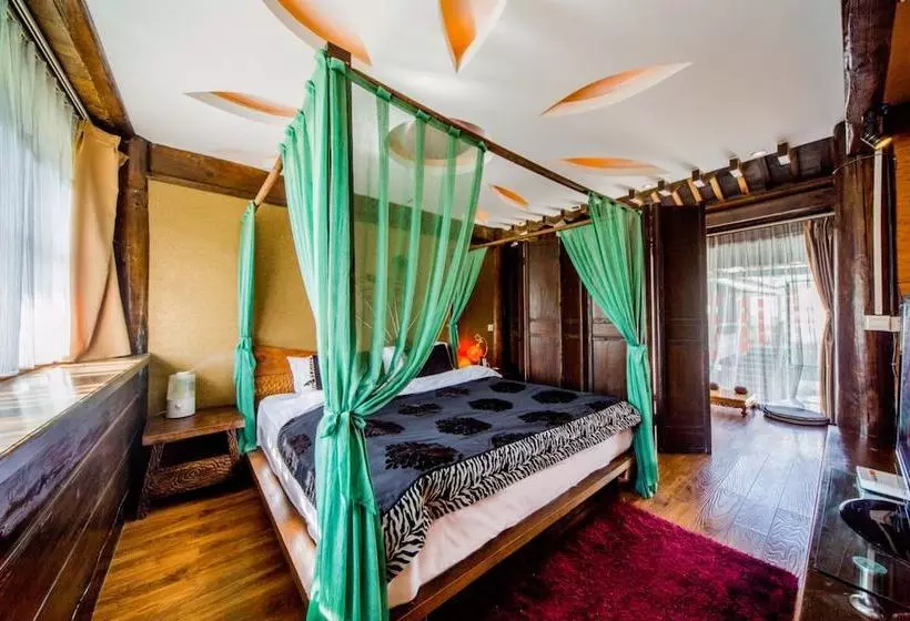Retkeilymaja Lirenju Zhenpin Inn
