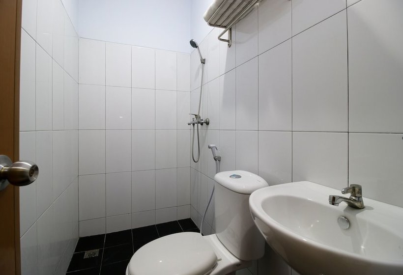 Hotelli Airy Sirimau Rijali 86 Ambon