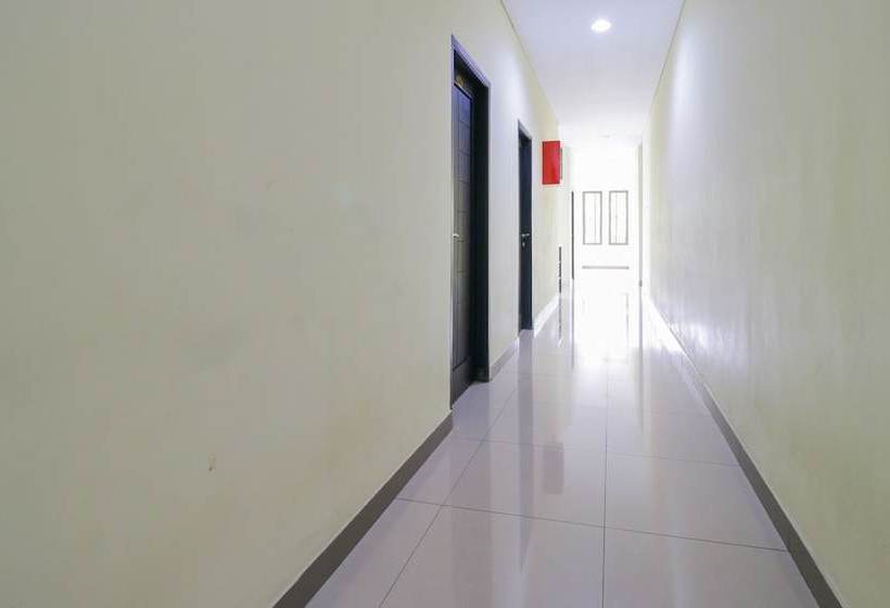 Hotelli Airy Sirimau Rijali 86 Ambon