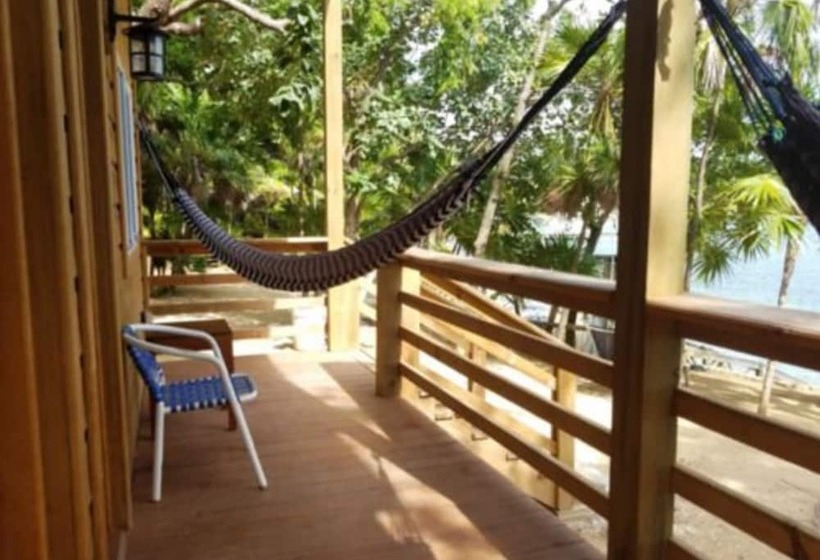 هتل Half Moon Resort