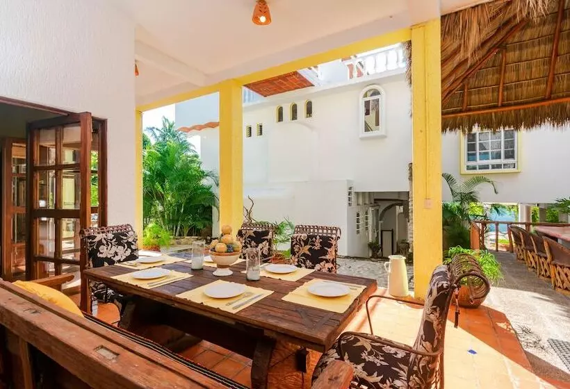 Hotelli Jardin Del Mar