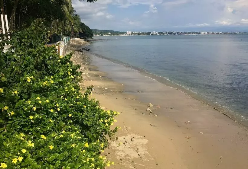 Hotelli Jardin Del Mar