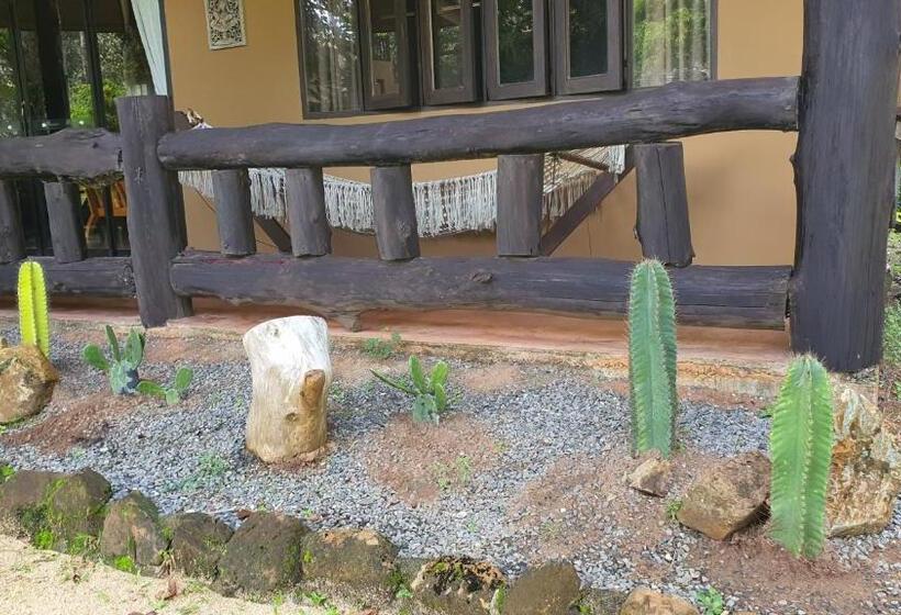 호텔 Khao Tong Villa At Melina