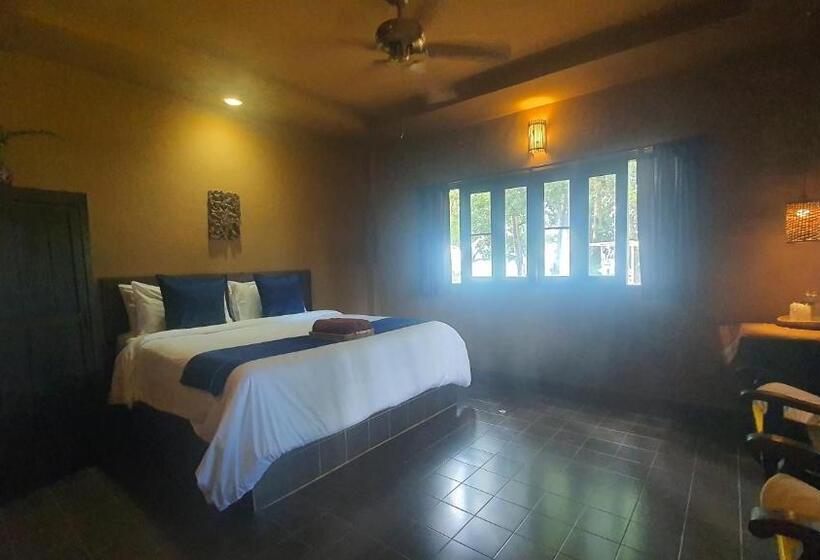 호텔 Khao Tong Villa At Melina