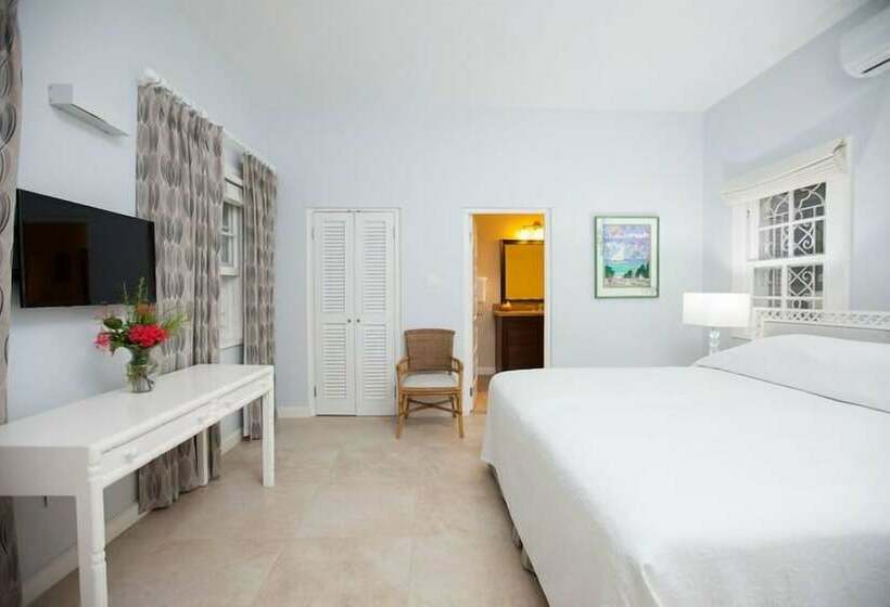 Wag Water Villa, Ocho Rios 3br