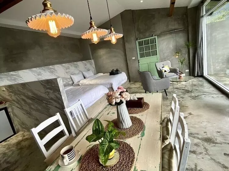 تختخواب و صبحانه Sunnyroom