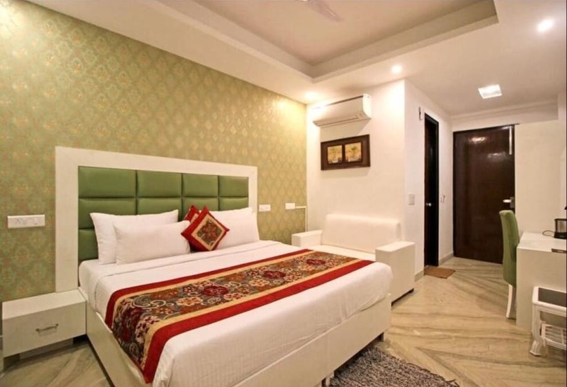 Callista Inn Sohna Road