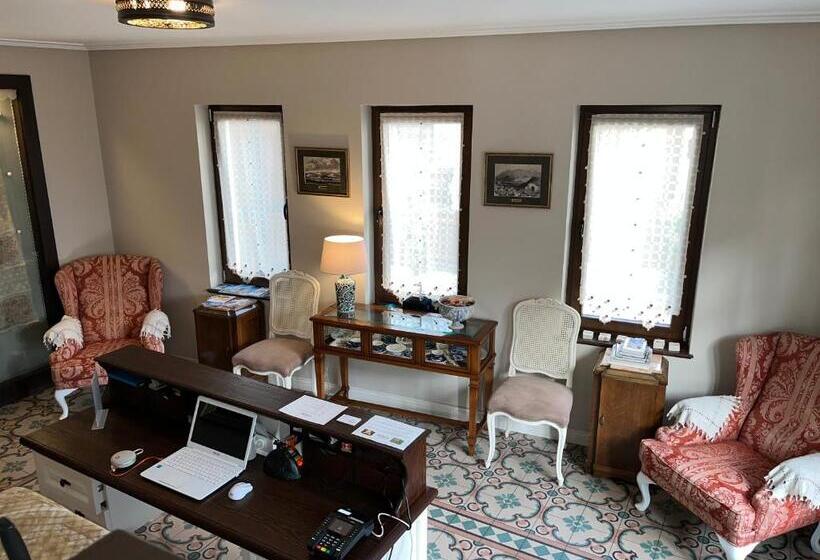 Akanthus Hotel Ephesus