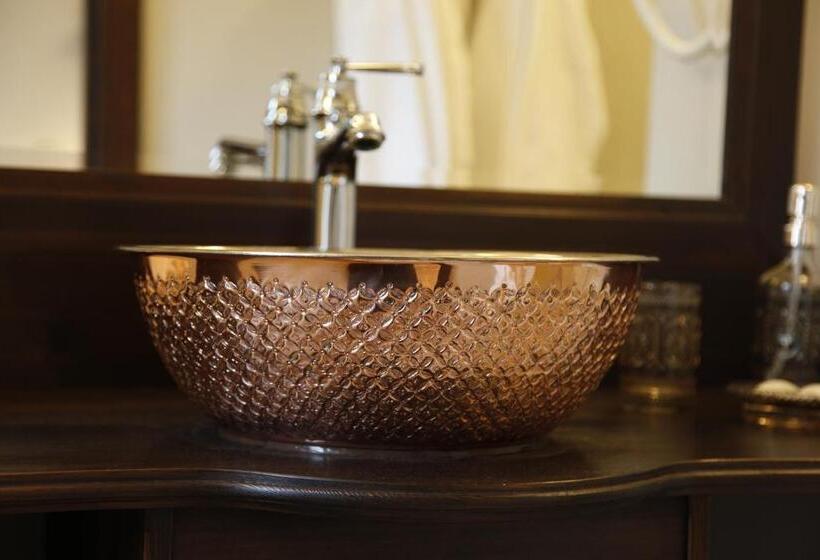 Akanthus Hotel Ephesus