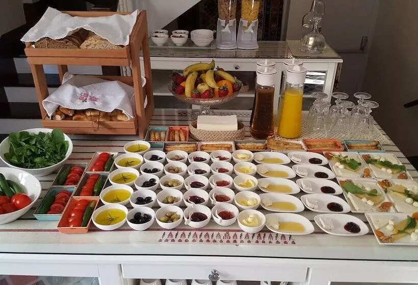 Akanthus Hotel Ephesus
