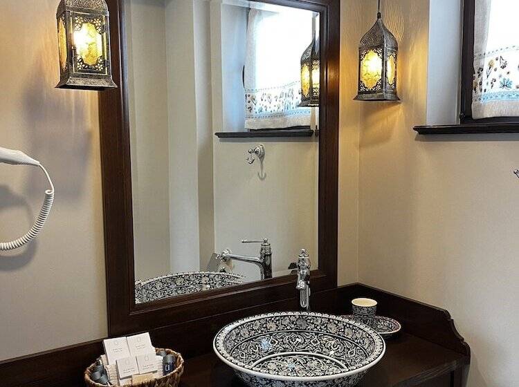 Akanthus Hotel Ephesus