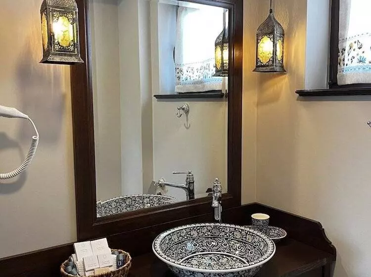 Akanthus Hotel Ephesus