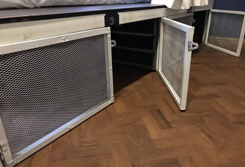 هتل Baobabed Hostel