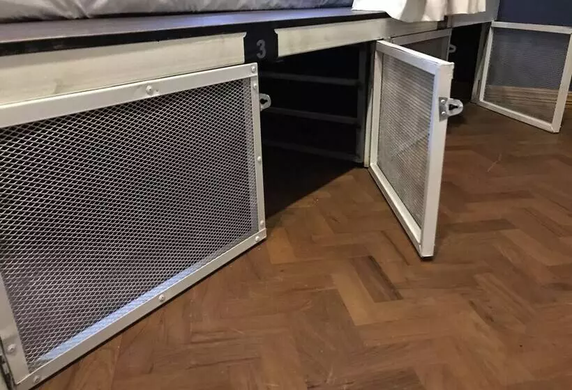 هتل Baobabed Hostel