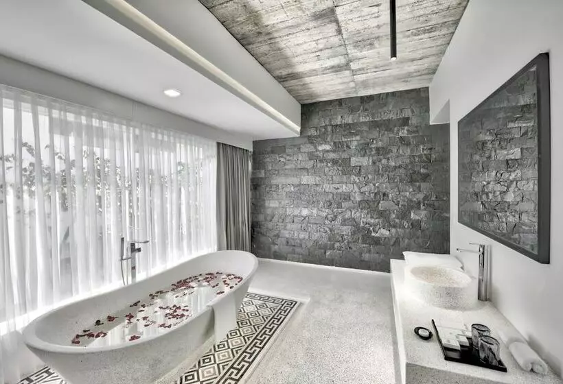 هتل Chan Boutique