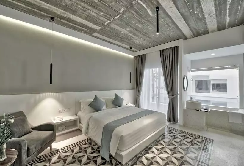 هتل Chan Boutique