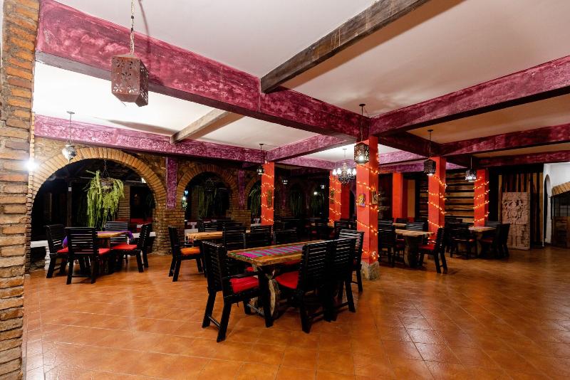 هتل Ciudad Blanca