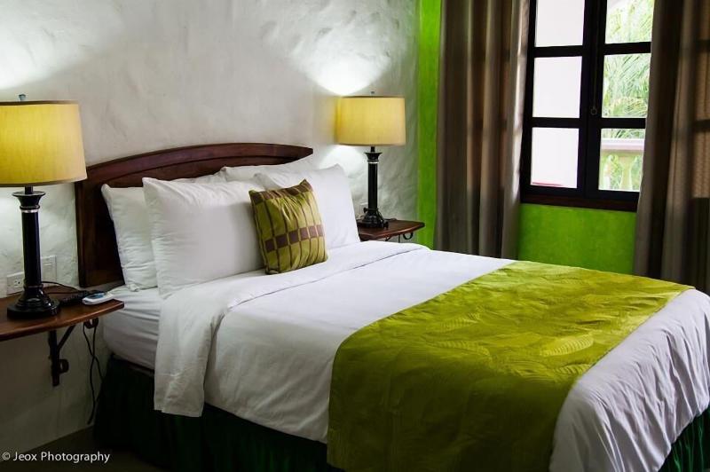 هتل Ciudad Blanca