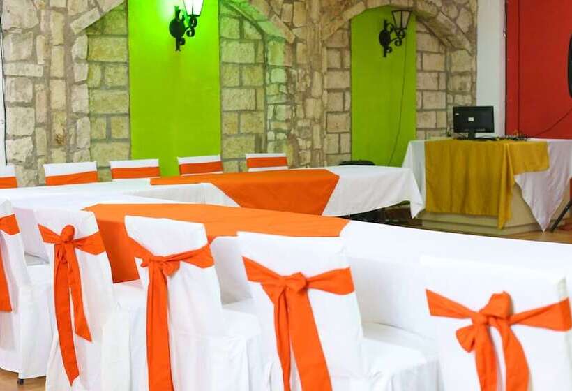 هتل Ciudad Blanca