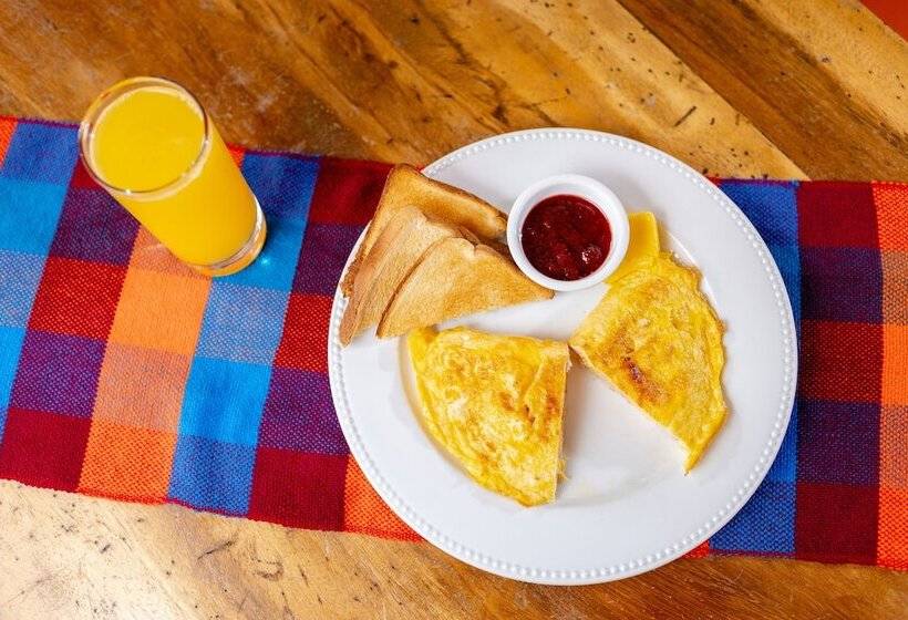 هتل Ciudad Blanca