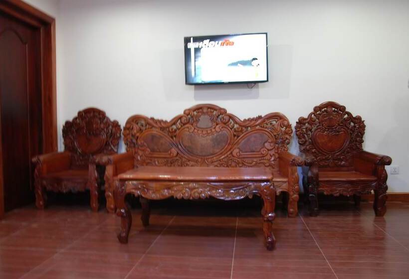 هتل Emerald Bb Battambang