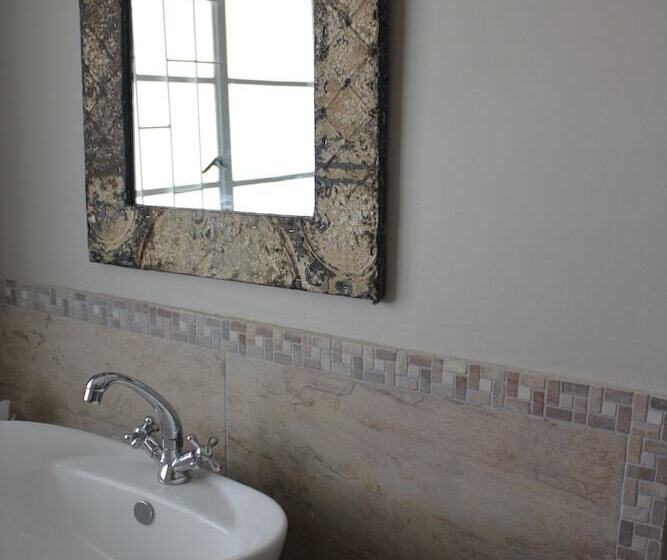 فندق Koedoeskop Private Mountain Reserve