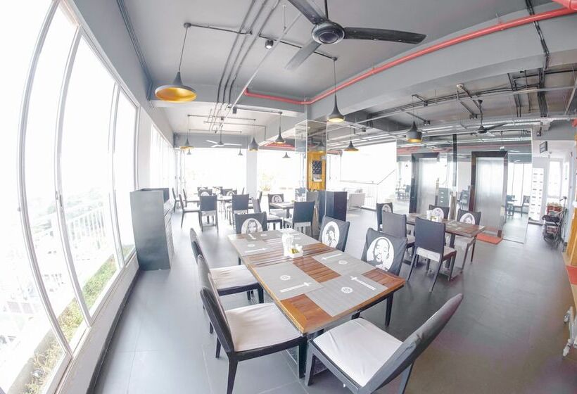 La Vogue Boutique Hotel & Casino