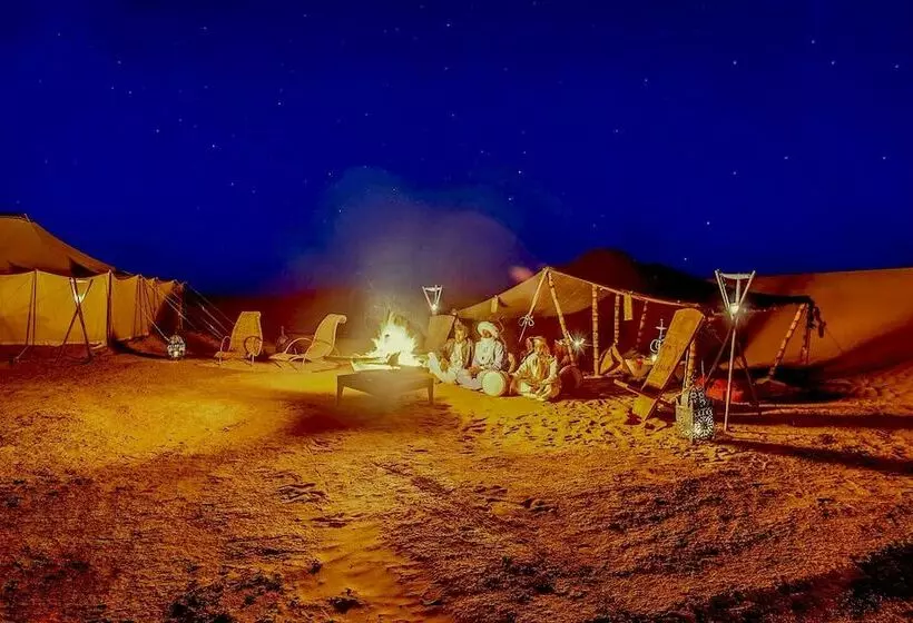 Hotelli Erg Chegaga Daya Camp