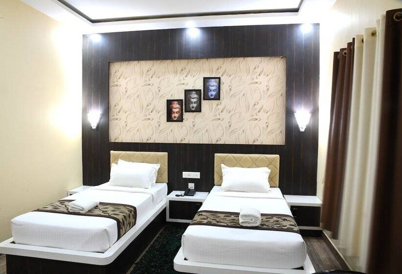 هتل Mariya International