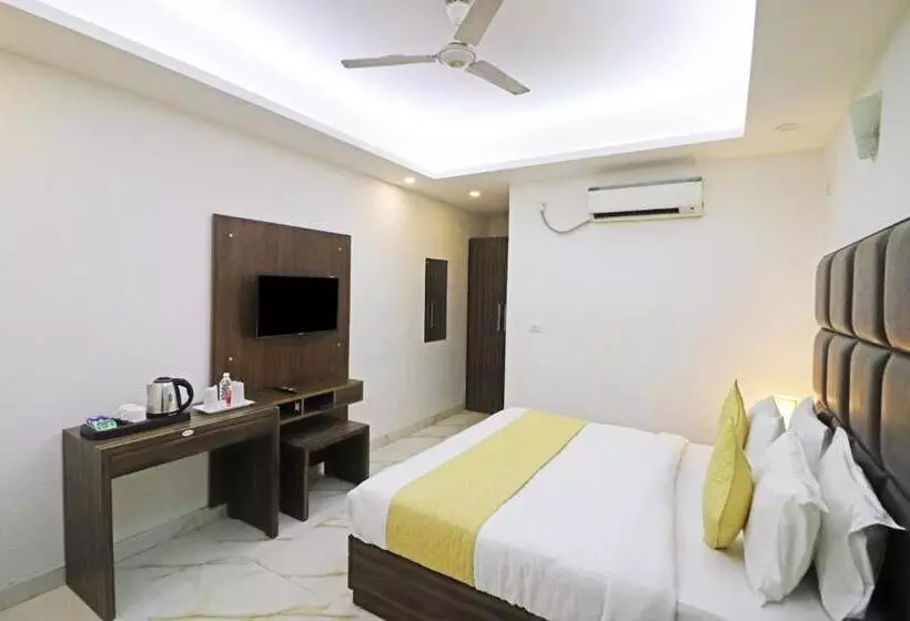 ホテル Mayda Prime Near Delhi Airport