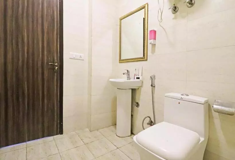 ホテル Mayda Prime Near Delhi Airport