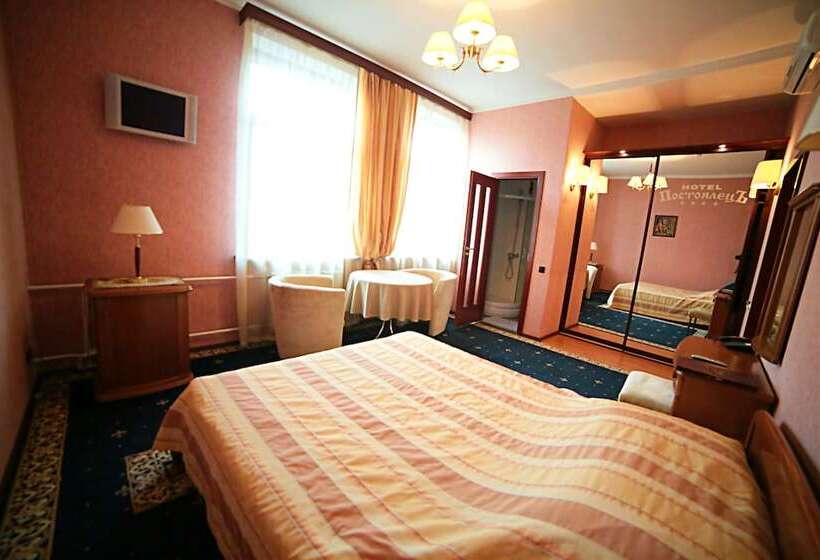 בית מלון כפרי Postoyalec