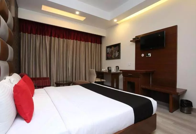 Hotelli Shagun Chandigarh Zirakpur