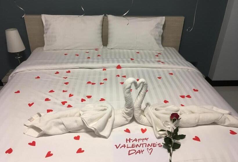 هتل The Phu View At Aonang