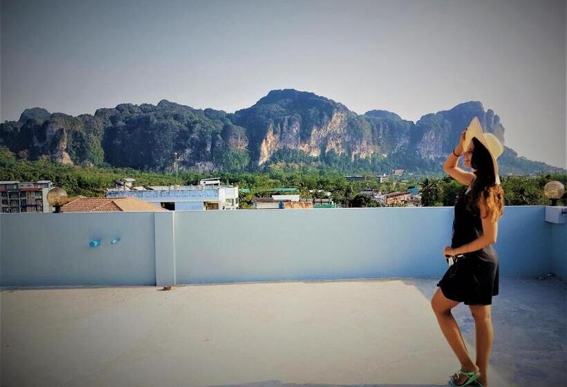 هتل The Phu View At Aonang