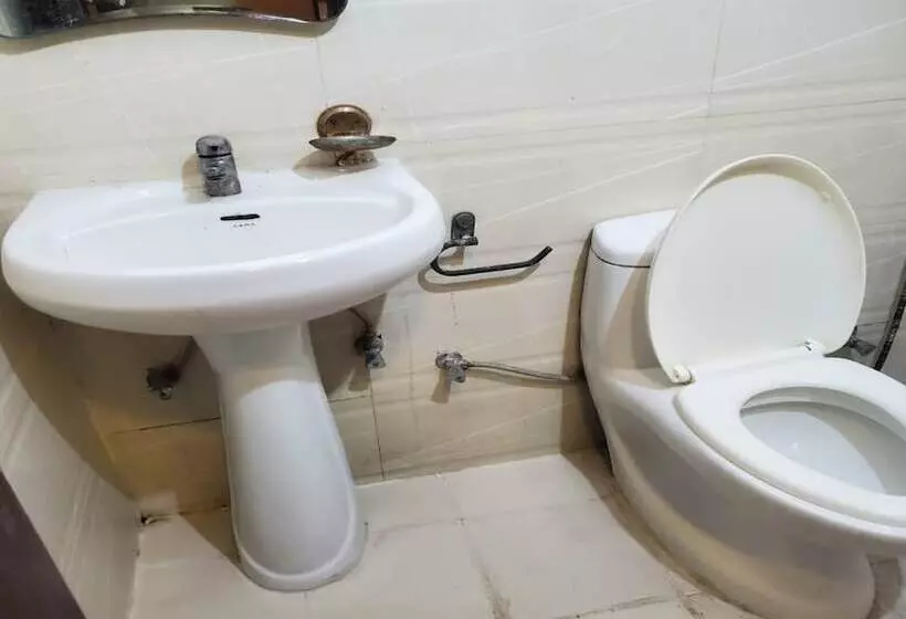 ホテル Tourist Palace