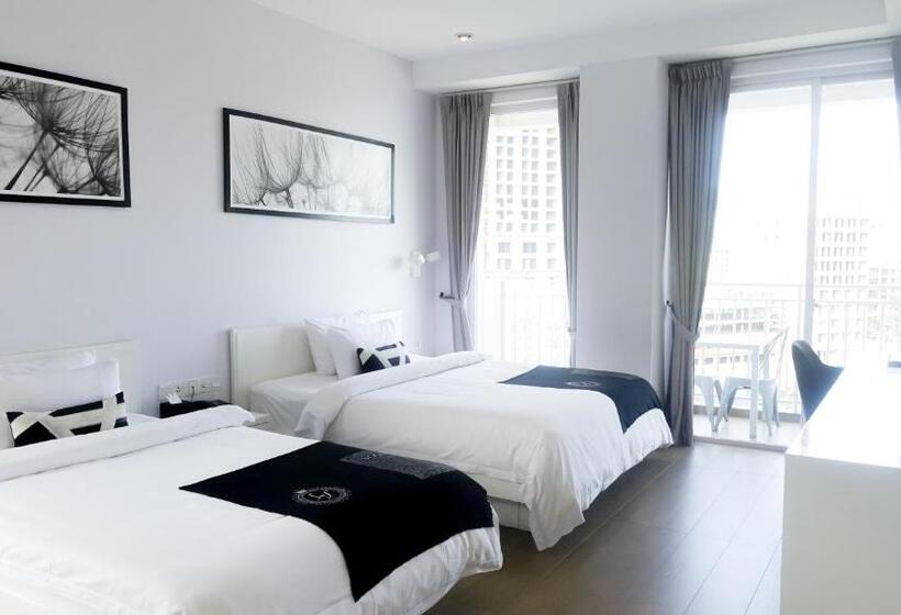 La Vogue Boutique Hotel & Casino