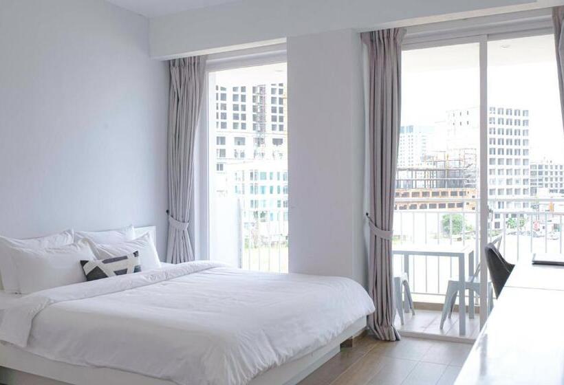 La Vogue Boutique Hotel & Casino