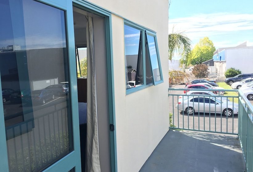 汽车旅馆  Manukau City Lodge