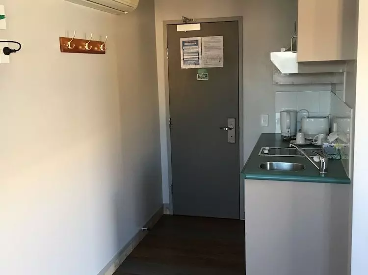 モーテル Manukau City Lodge