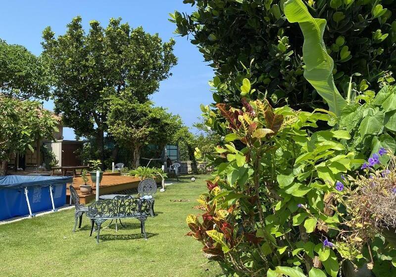 پانسیون Hali Hali House