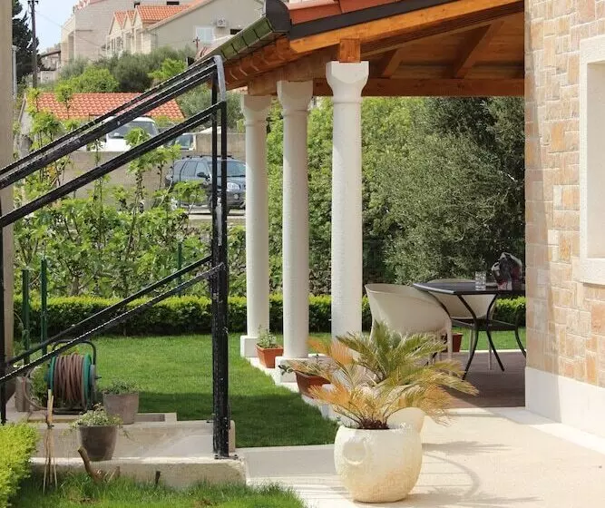 Apartments Valentina