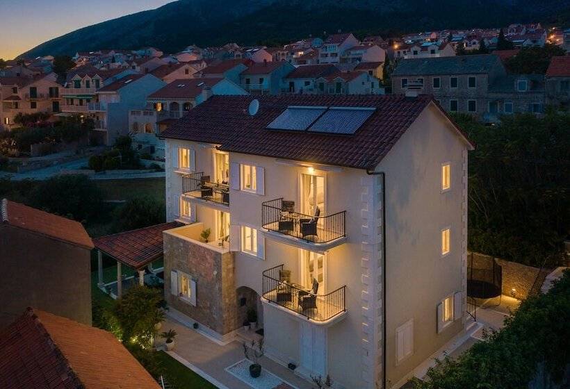 Apartments Valentina